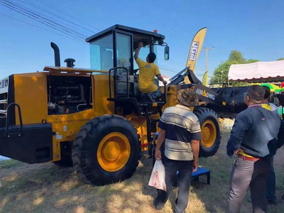 晉工攜手LEADWAY MACHINERY強勢登陸泰國農業機械展，開啟海外市場新篇章